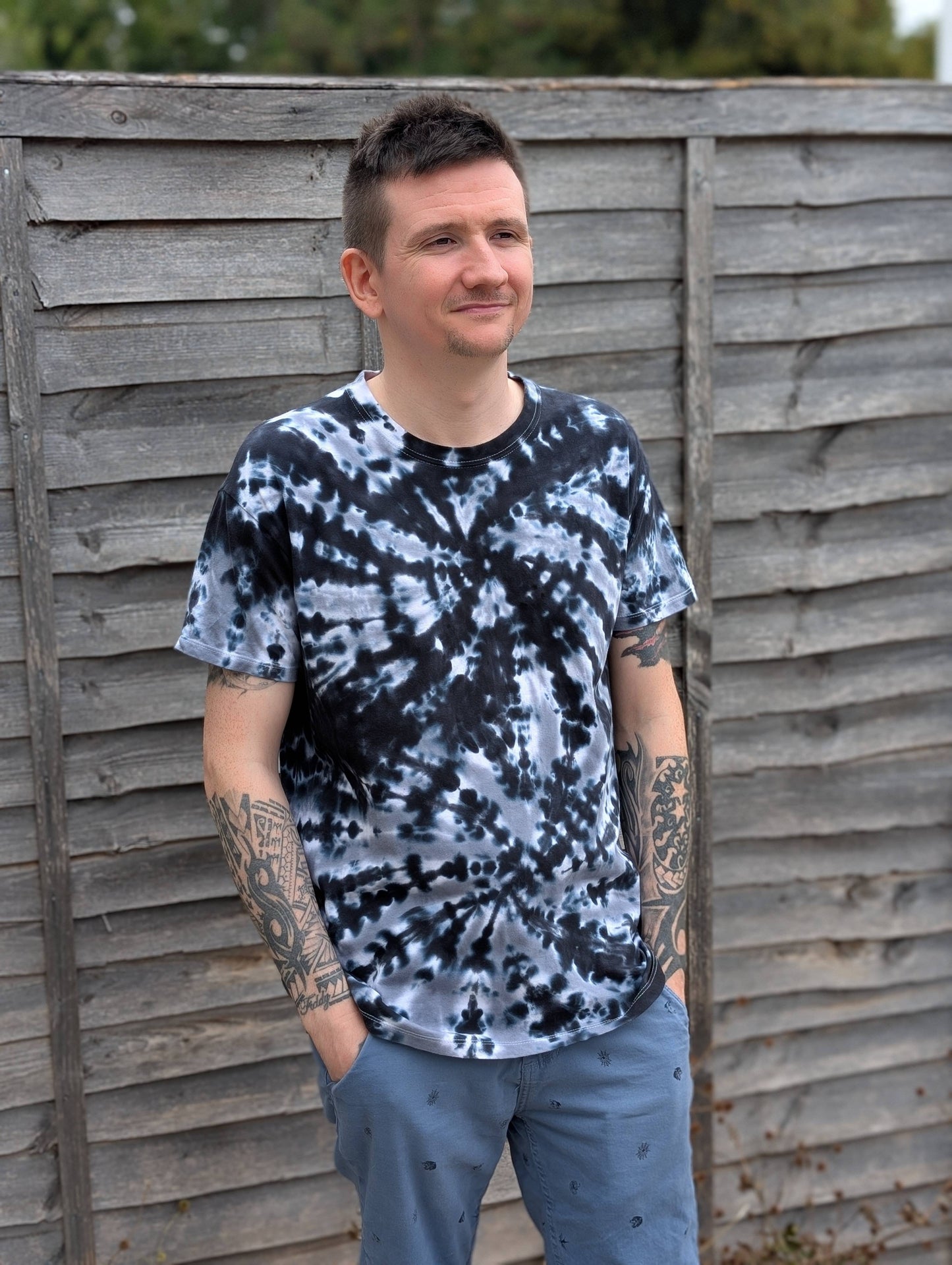 Tie-Dye Men's T-Shirt - Twin Vortex Black Grey - SourThreadz