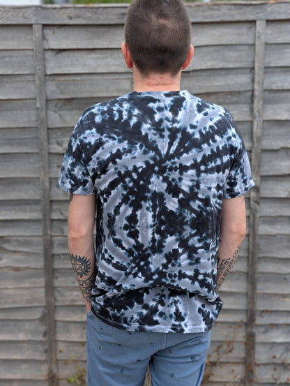 Tie-Dye Men's T-Shirt - Twin Vortex Black Grey - SourThreadz