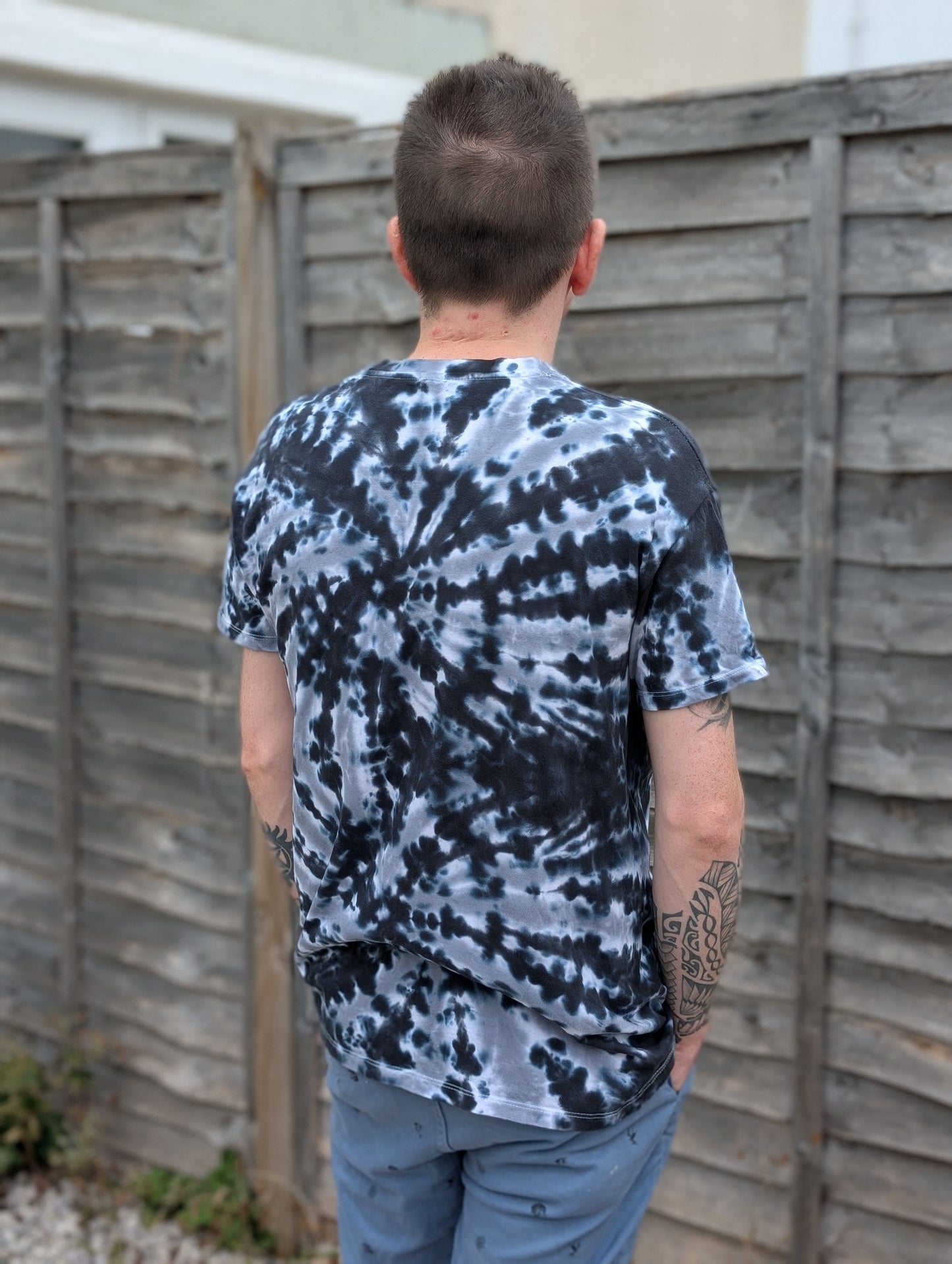 Tie-Dye Men's T-Shirt - Twin Vortex Black Grey - SourThreadz