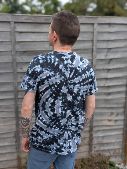 Tie-Dye Men's T-Shirt - Twin Vortex Black Grey - SourThreadz