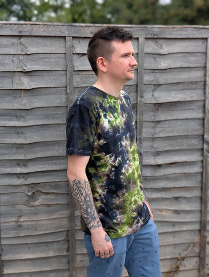 Tie-Dye Men's T-Shirt - Dark Forest Camo - SourThreadz