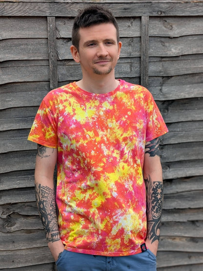 Tie-Dye Men’s T-Shirt - Yellow & Pink  - Hollywood Vibes - SourThreadz