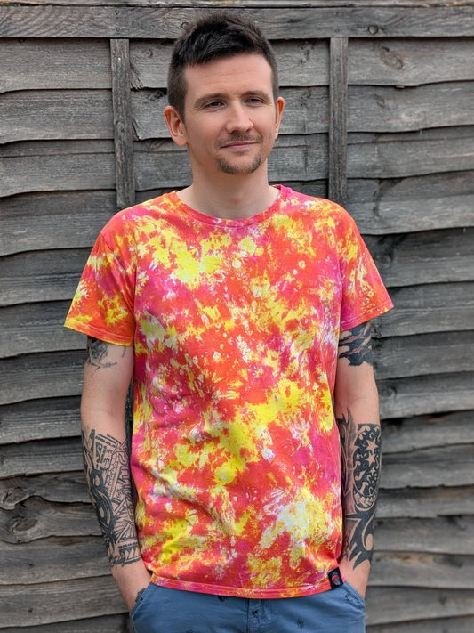 Tie-Dye Men’s T-Shirt - Yellow & Pink  - Hollywood Vibes - SourThreadz
