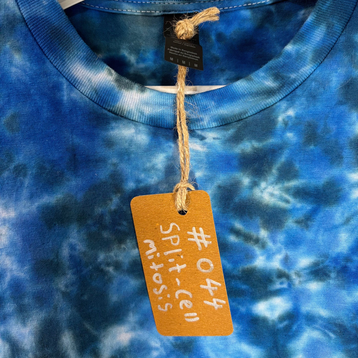 Split-Cell Mitosis Tie-Dye T-shirt #044 Men's Medium Soft Cotton